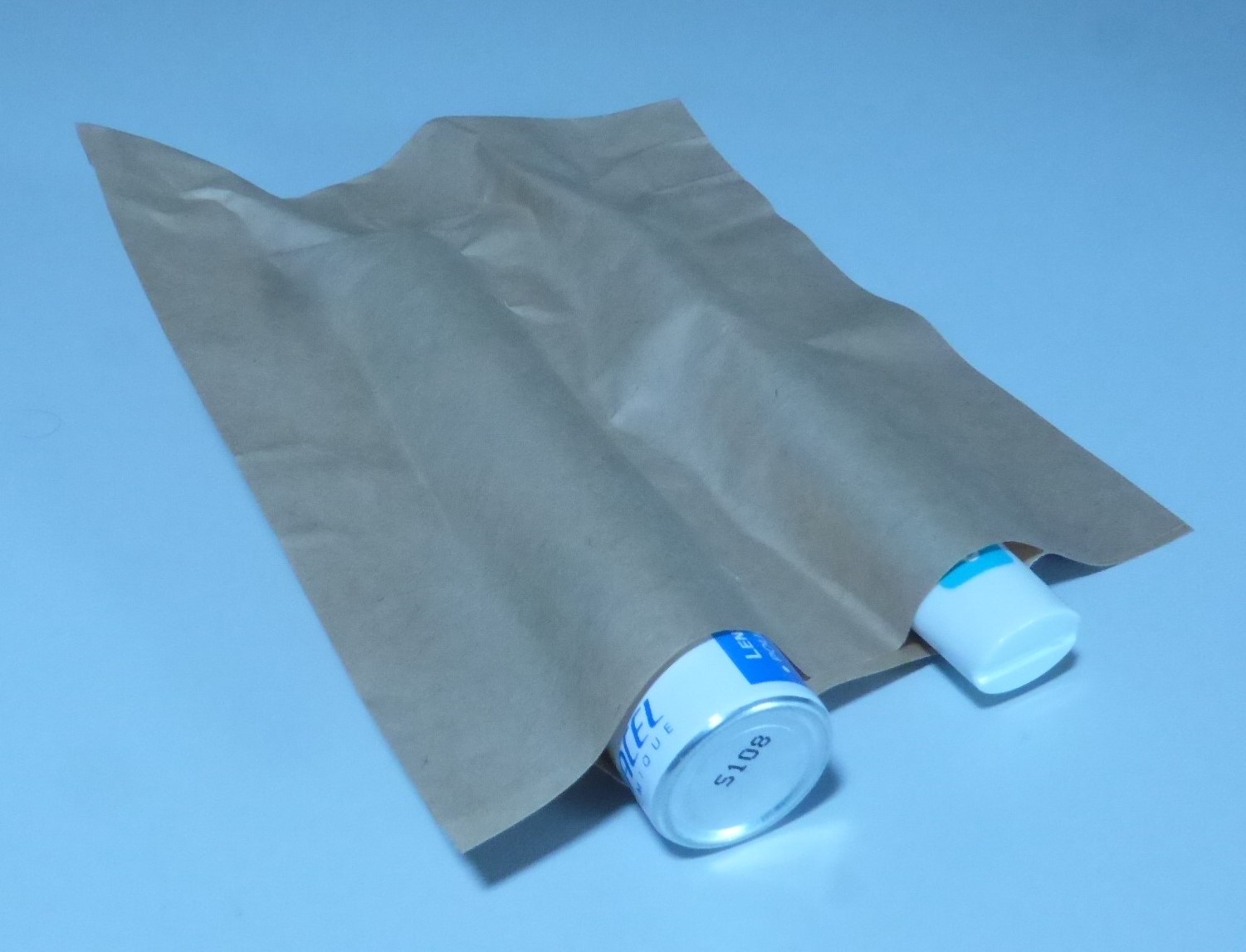 papier auto scellant